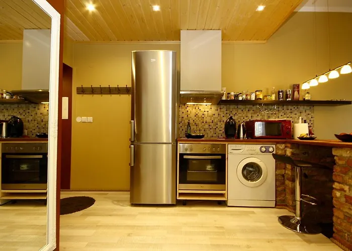 アパート Sadama 11