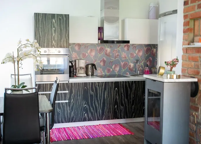 Sadama 11 * パルヌ